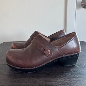 Dansko Solstice Clogs in Brown Leather